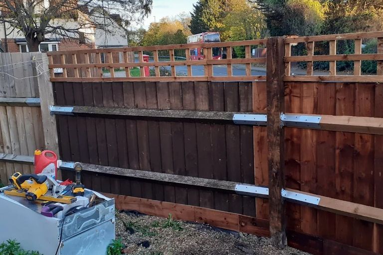 Fence Repair Service